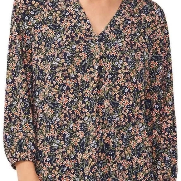 Floral V-Neck Women's Top - Picture 6 of 7